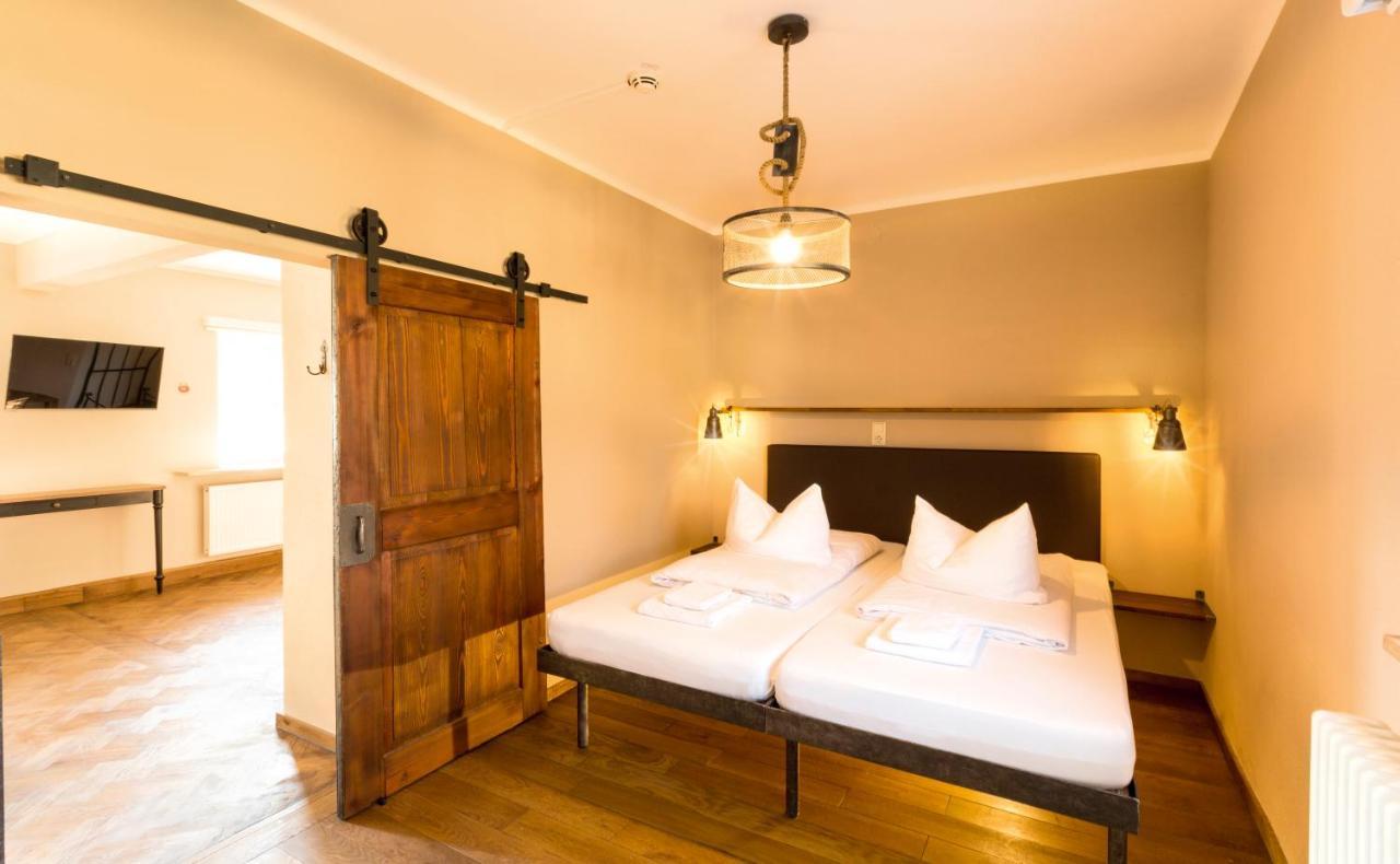 Knast-Hotel Fronfeste Amberg Esterno foto