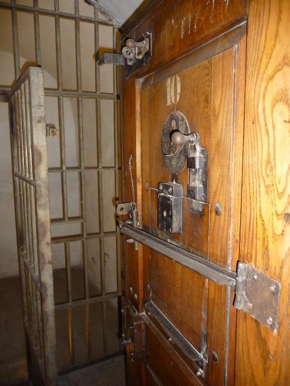 Knast-Hotel Fronfeste Amberg Esterno foto