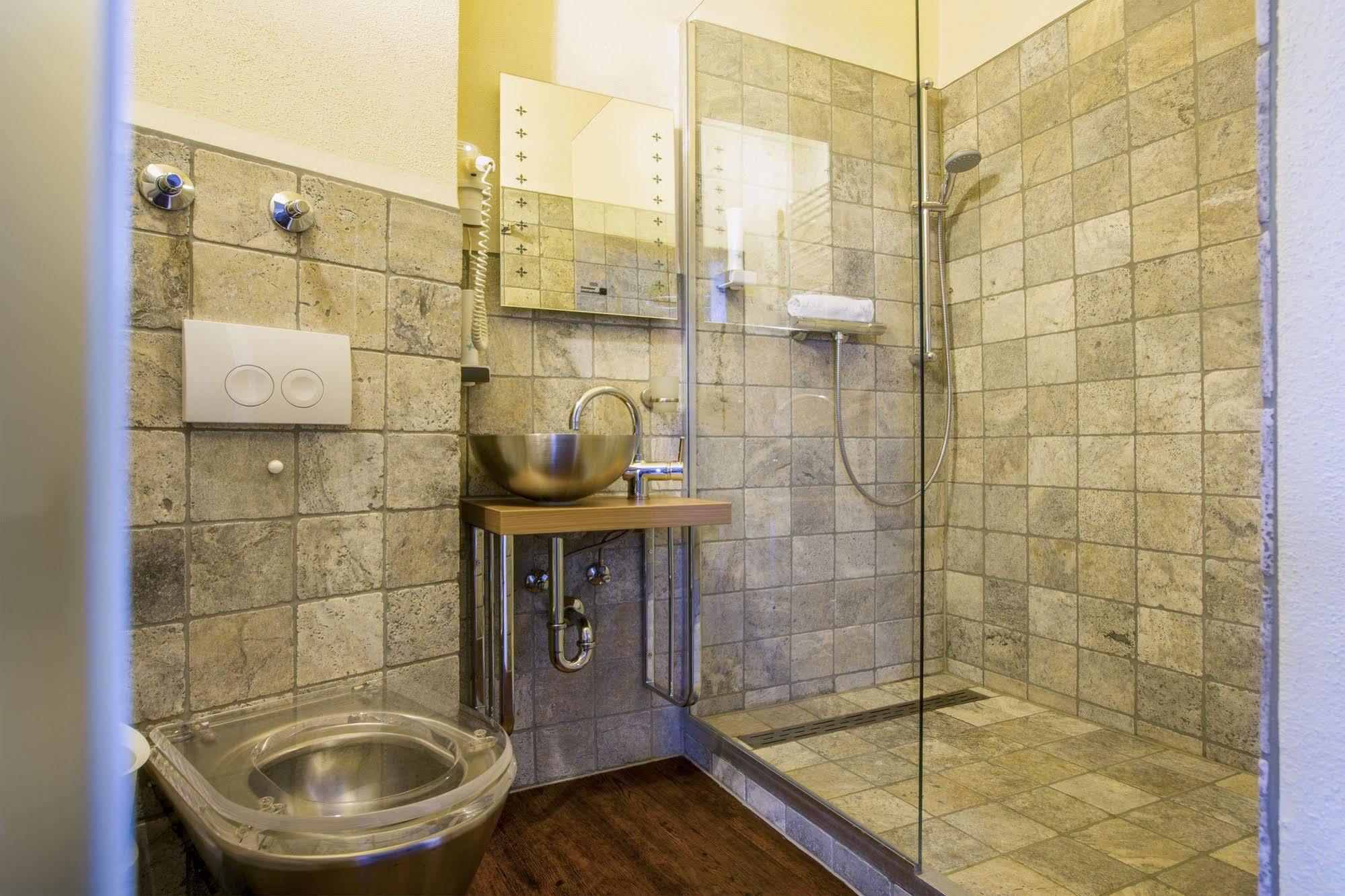 Knast-Hotel Fronfeste Amberg Esterno foto