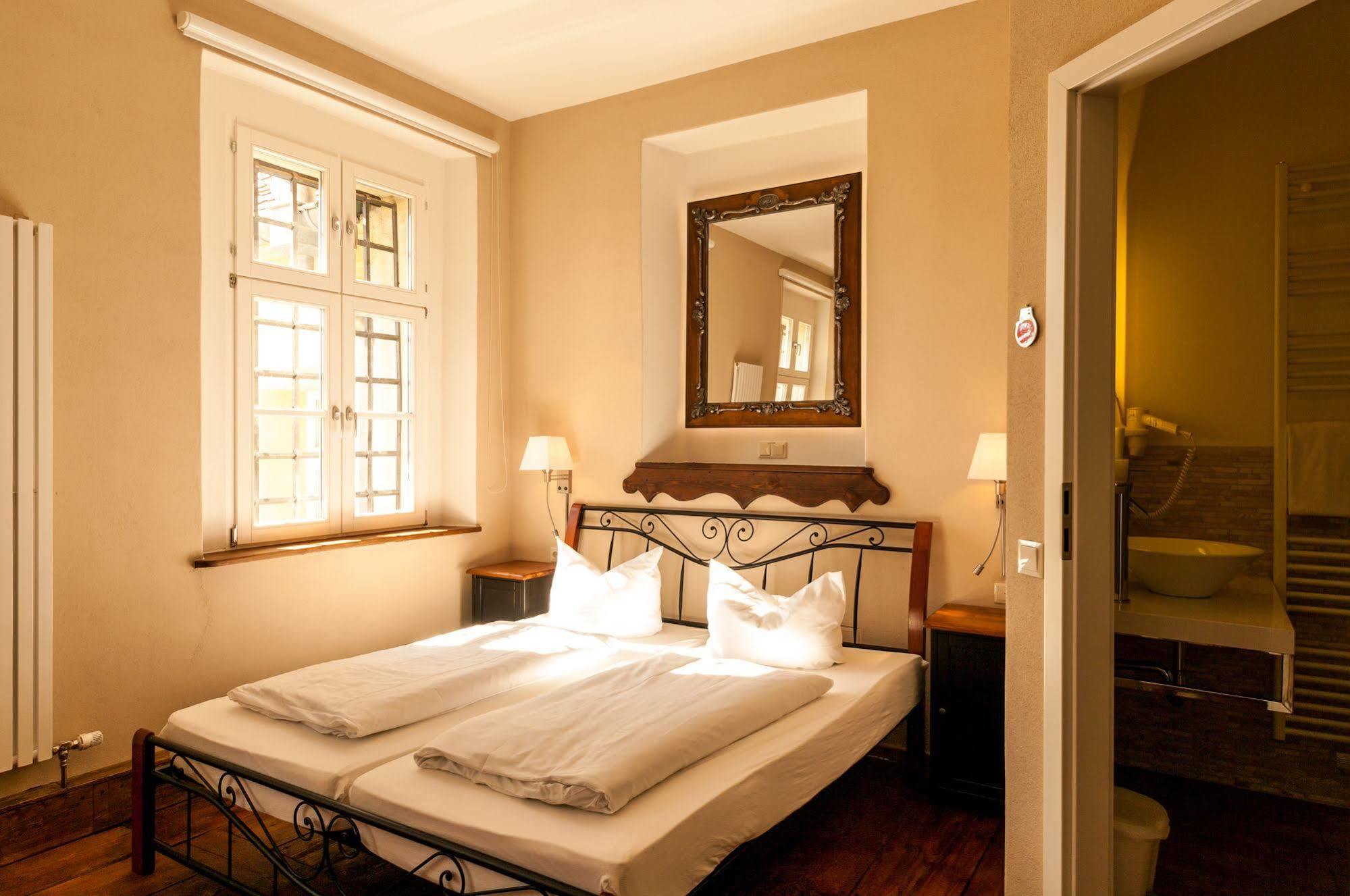 Knast-Hotel Fronfeste Amberg Esterno foto