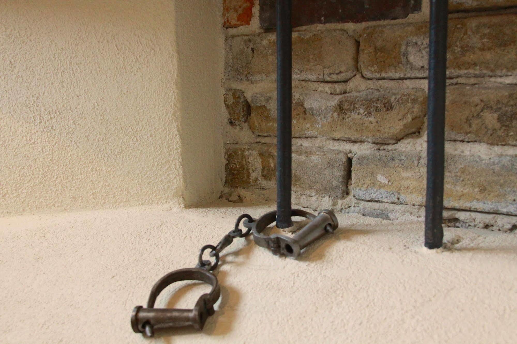 Knast-Hotel Fronfeste Amberg Esterno foto